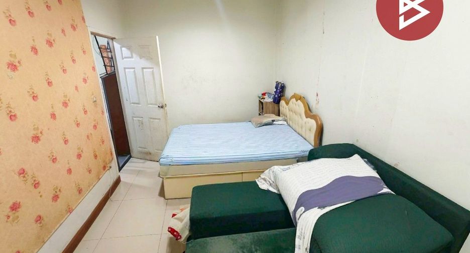 For sale 2 bedrooms townhouse in Mueang Samut Sakhon, Samut Sakhon