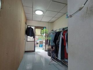 Reihenhaus zum Kauf mit 2 Zimmer in Min Buri, Bangkok