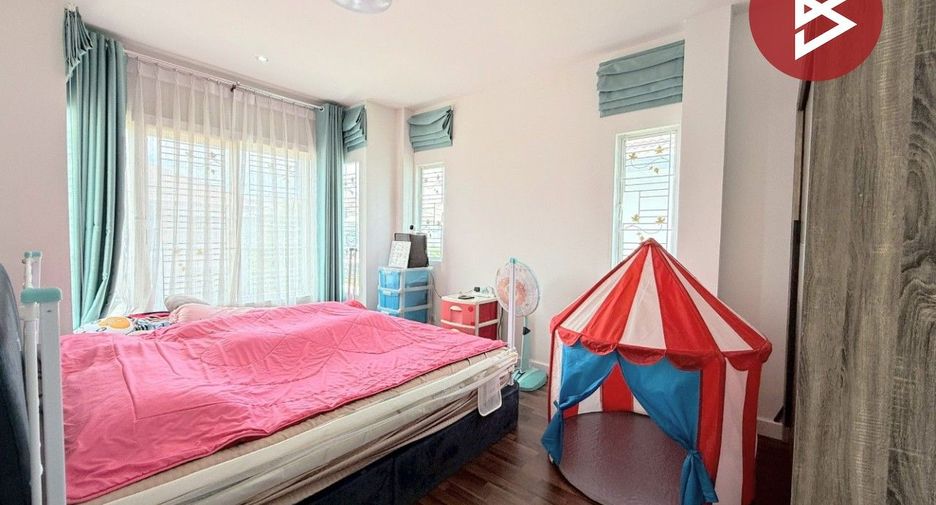 À vendre 3 chambres maison à Min Buri, Bangkok