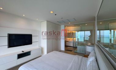 For rent 2 bedrooms condo in North Pattaya, Pattaya