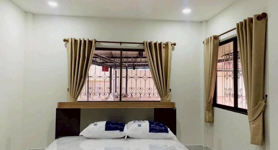For rent 5 bedrooms house in Bang Lamung, Chonburi