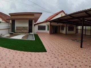 For rent 5 bedrooms house in Bang Lamung, Chonburi