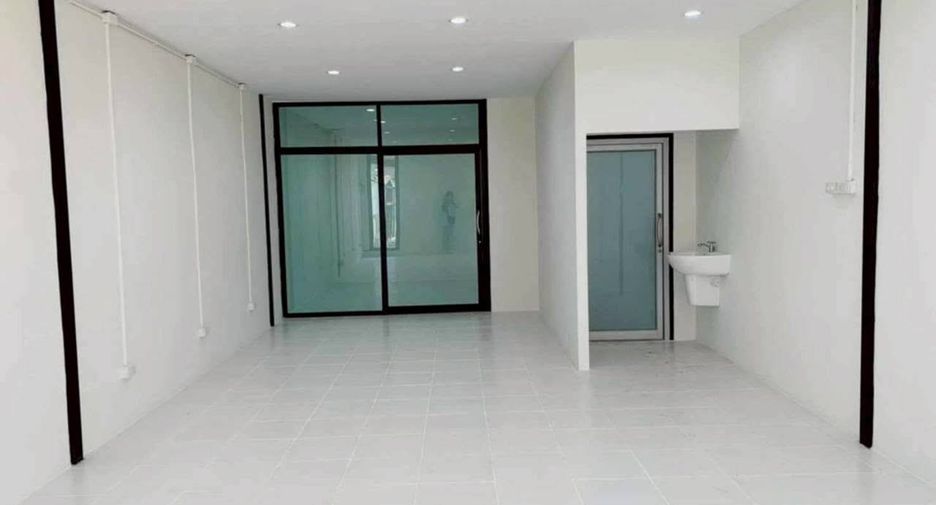 For rent 5 bedrooms house in Bang Lamung, Chonburi