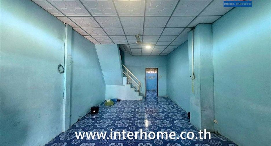 出售 2 卧室 联排别墅 在 Lat Lum Kaeo, Pathum Thani