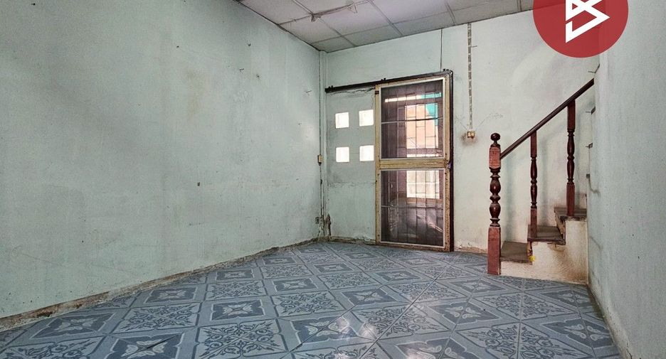 Casa adosada en venta de 2 habitaciones en Mueang Samut Prakan, Samut Prakan