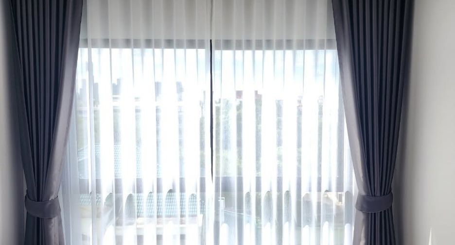 Condo en alquiler de 1 habitaciones en Phra Khanong, Bangkok