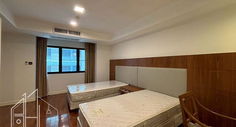 À louer 3 chambres appartement à Khlong Toei, Bangkok