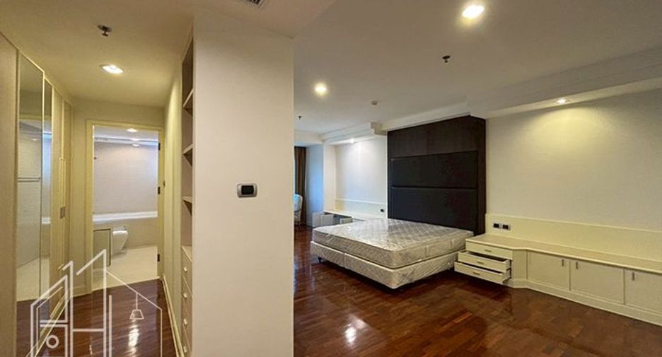 À louer 3 chambres appartement à Khlong Toei, Bangkok