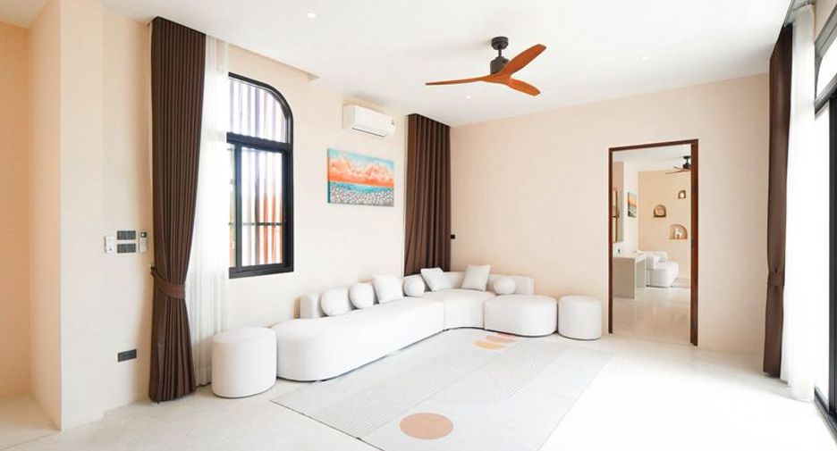 For rent 4 ベッドルーム house in Si Racha, Chonburi