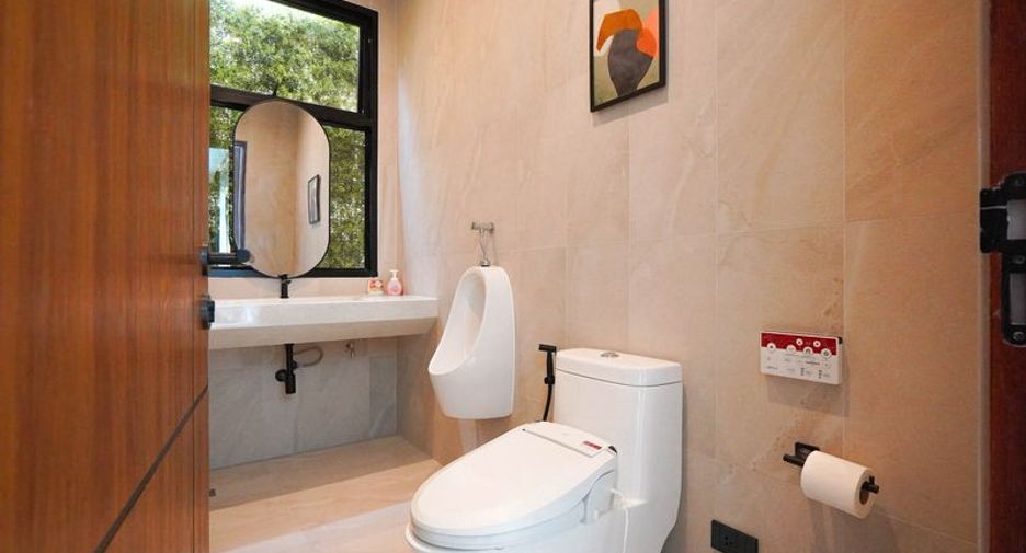 For rent 4 ベッドルーム house in Si Racha, Chonburi