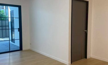 Продажа 2 спальни таунхаус в Тхаланг, Пхукет