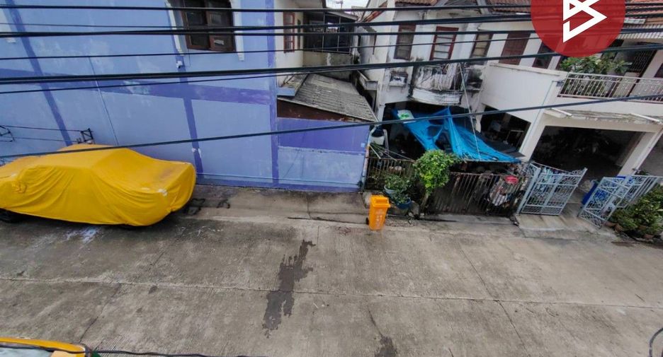 Casa adosada en venta de 2 habitaciones en Nong Khaem, Bangkok