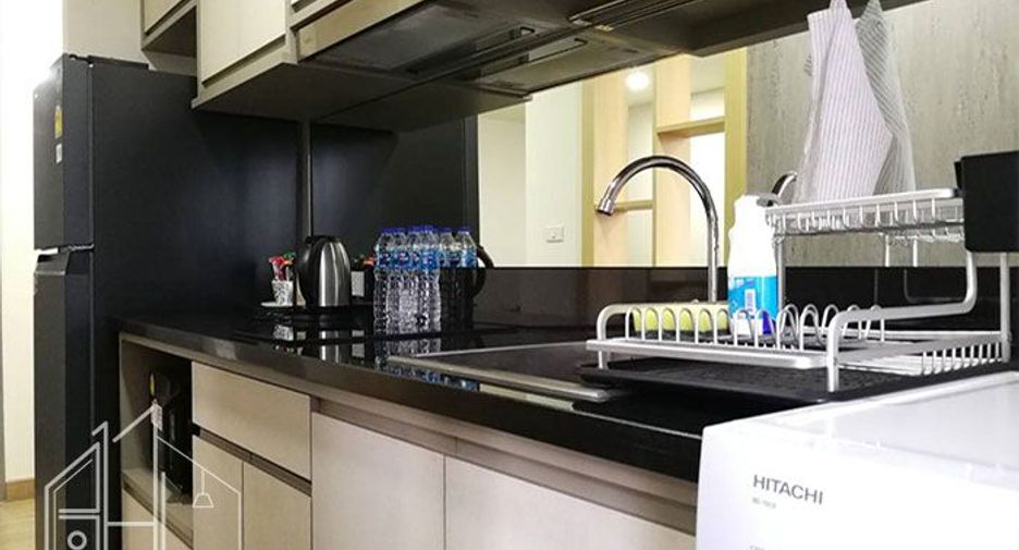 Condo en alquiler de 2 habitaciones en Khlong Toei, Bangkok
