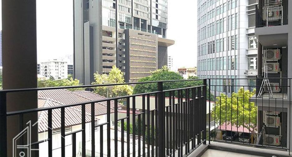 Condo en alquiler de 2 habitaciones en Khlong Toei, Bangkok