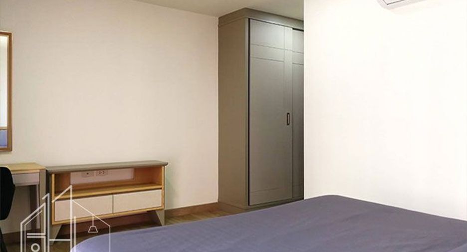 Condo en alquiler de 2 habitaciones en Khlong Toei, Bangkok