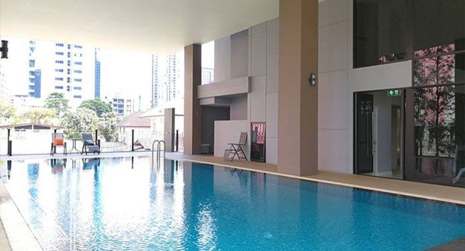 Condo en alquiler de 2 habitaciones en Khlong Toei, Bangkok