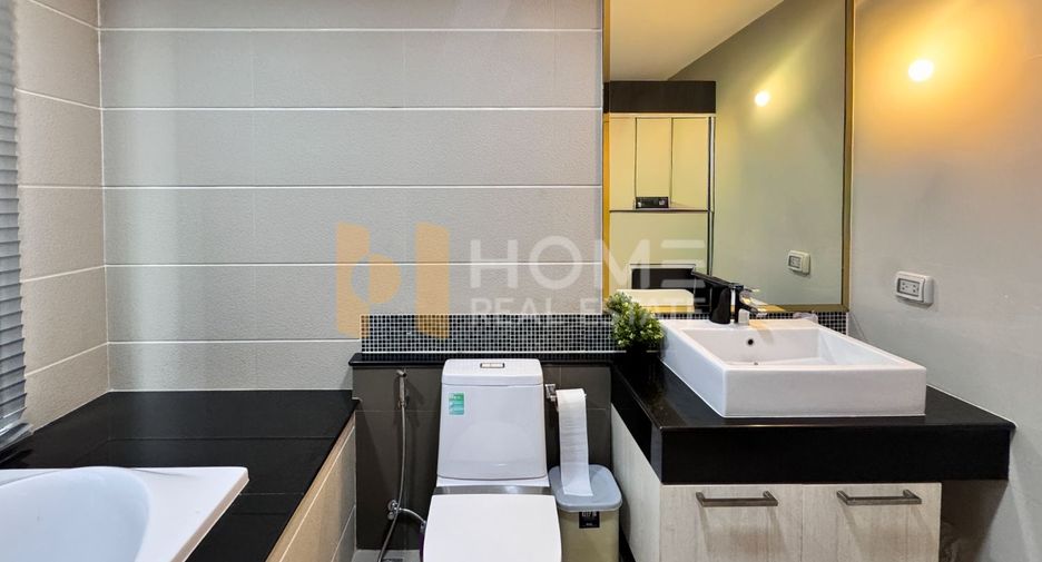 For sale 2 bedrooms condo in Si Racha, Chonburi
