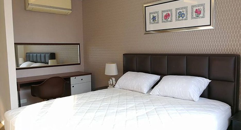 For rent 2 ベッドルーム condo in Khlong Toei, Bangkok