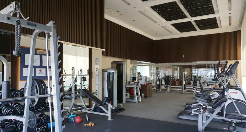For rent 4 ベッドルーム condo in Watthana, Bangkok