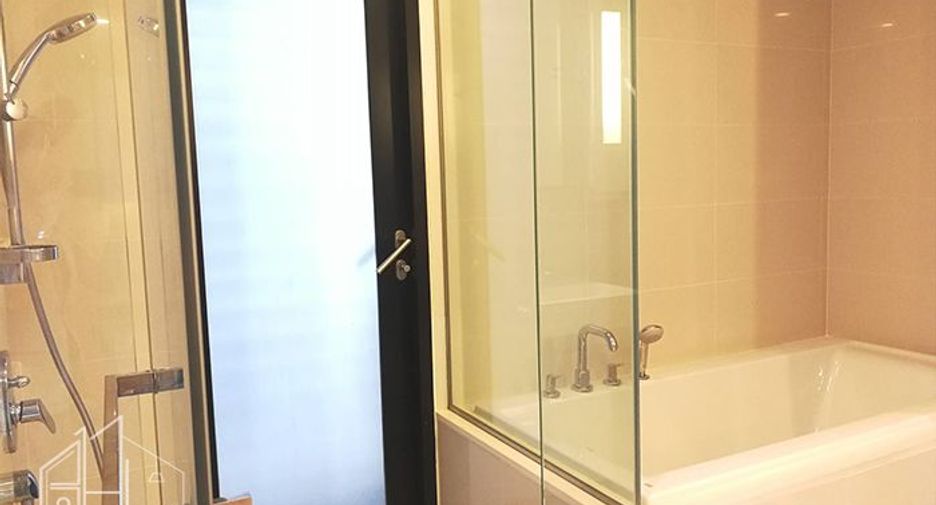 For rent 2 ベッドルーム condo in Khlong Toei, Bangkok