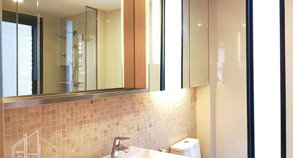 For rent 2 ベッドルーム condo in Khlong Toei, Bangkok
