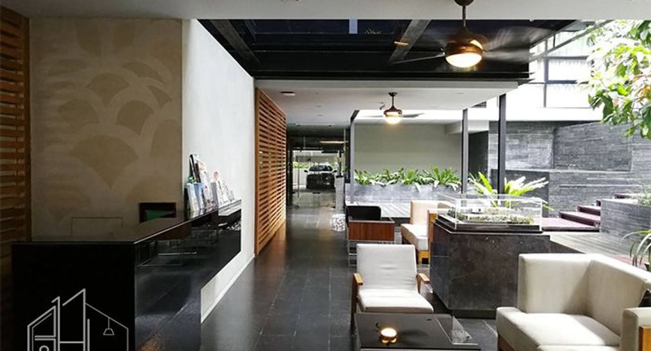 For rent 2 ベッドルーム condo in Khlong Toei, Bangkok
