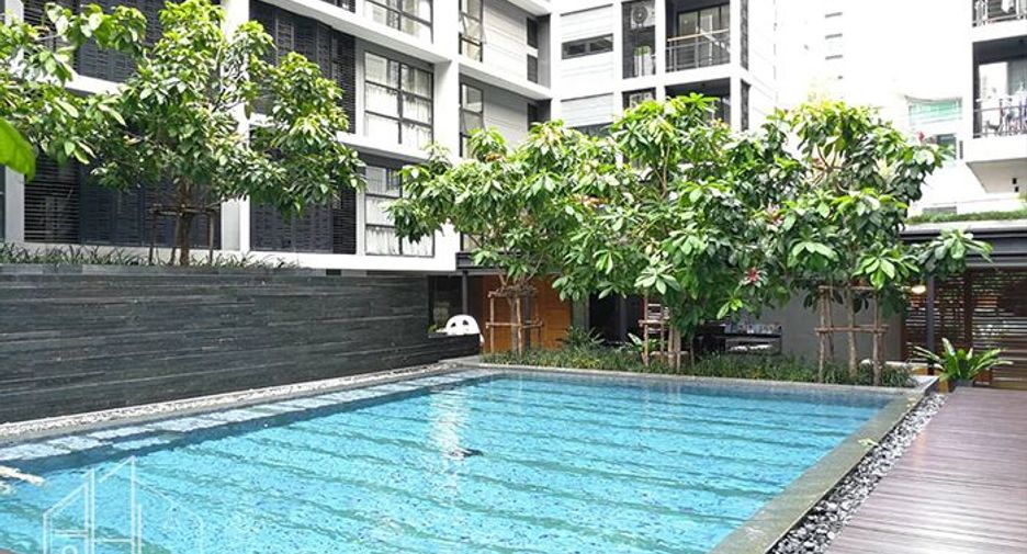 For rent 2 ベッドルーム condo in Khlong Toei, Bangkok