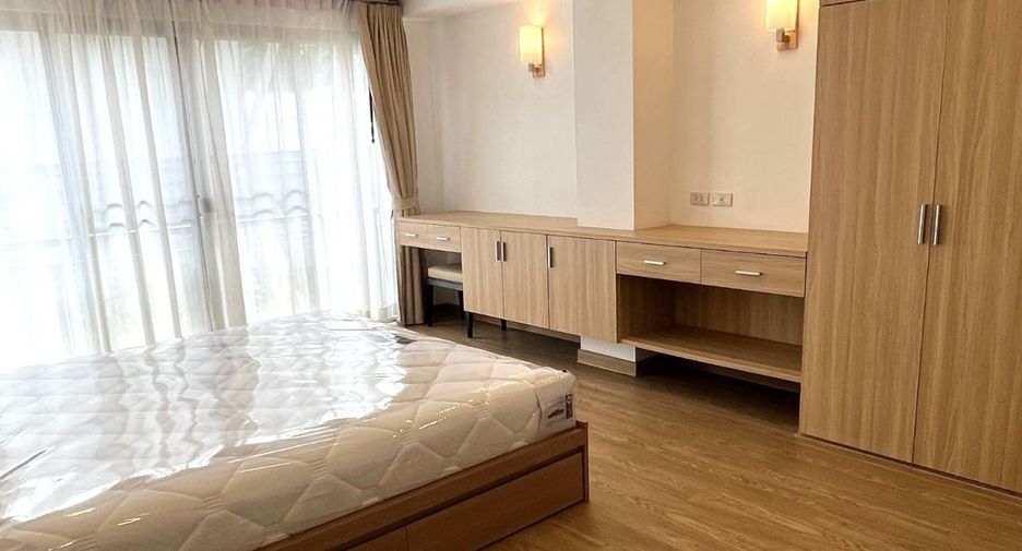 Аренда 2 спальни апартаменты в Кхлонг Тоеи, Бангкок