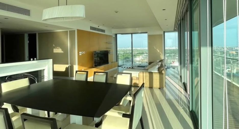 Wohnung zur Miete mit 3 Zimmer in Yan Nawa, Bangkok