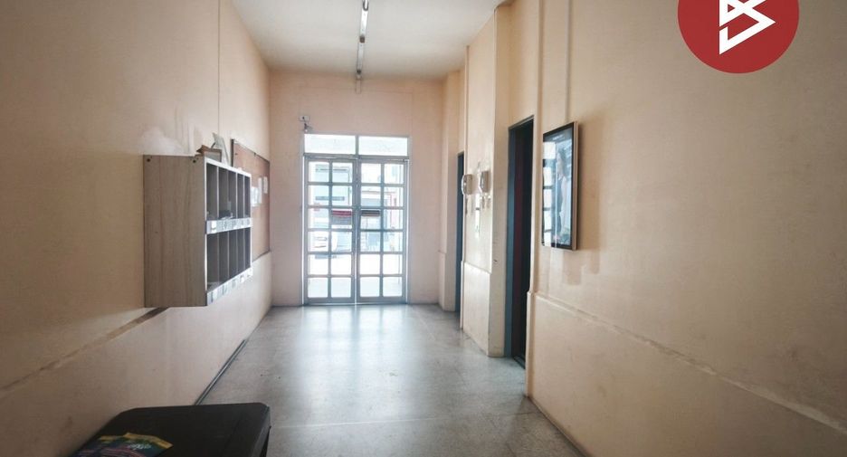 For sale 1 bed condo in Bang Phli, Samut Prakan