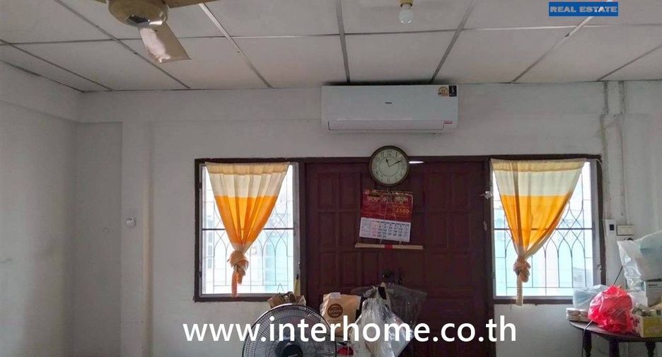 For sale 3 bedrooms house in Don Mueang, Bangkok