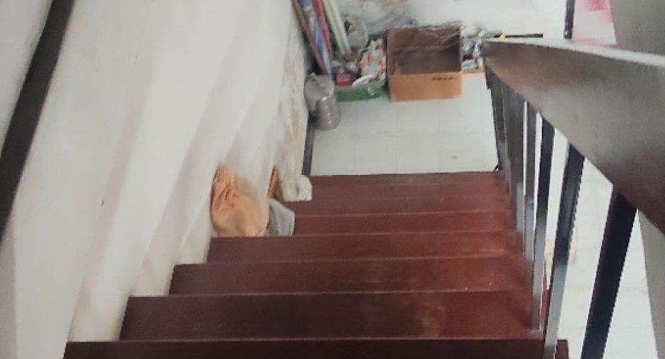 Reihenhaus zum Kauf mit 2 Zimmer in Bang Bua Thong, Nonthaburi