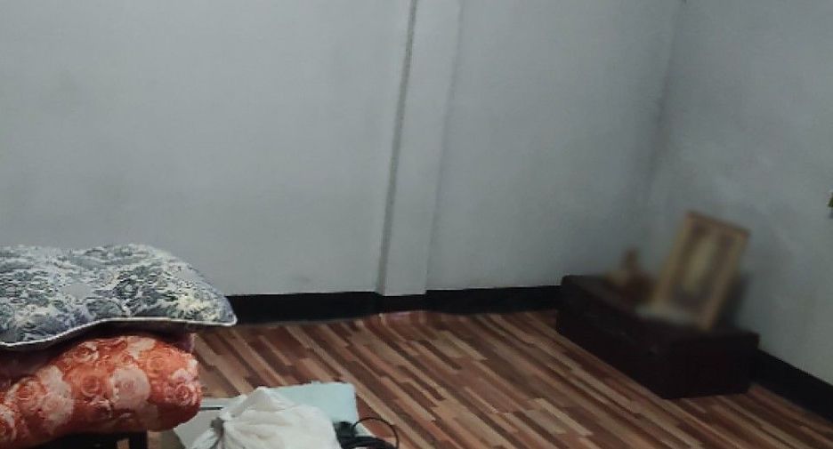 Reihenhaus zum Kauf mit 2 Zimmer in Bang Bua Thong, Nonthaburi