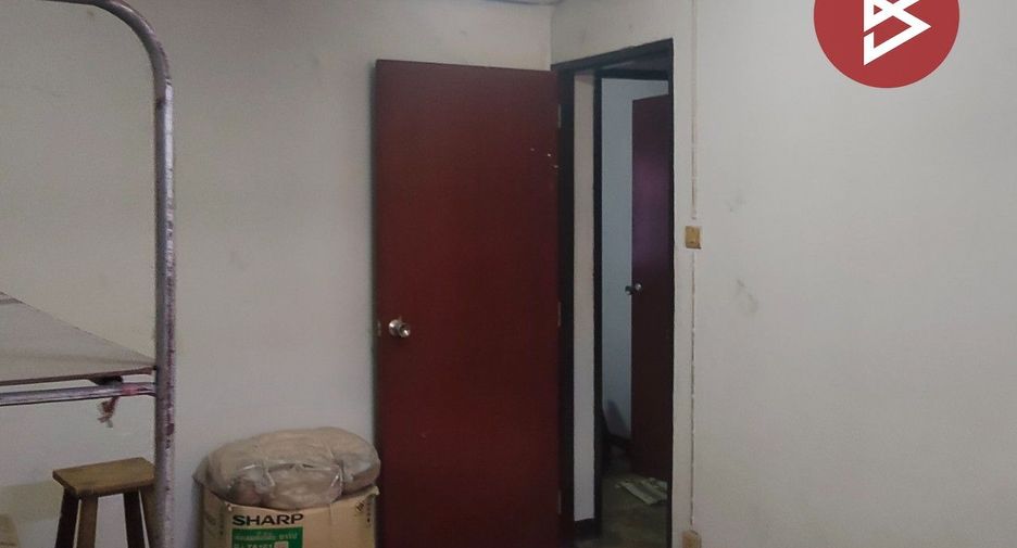 Reihenhaus zum Kauf mit 2 Zimmer in Bang Bua Thong, Nonthaburi