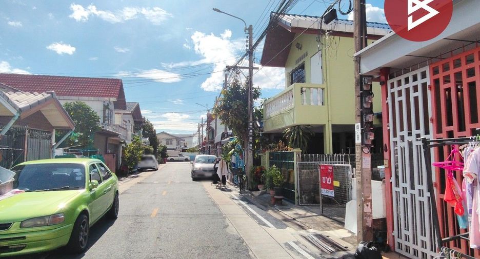 Reihenhaus zum Kauf mit 2 Zimmer in Bang Bua Thong, Nonthaburi