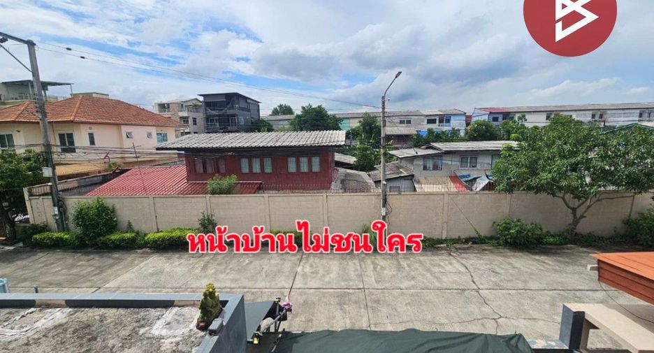 出售 3 卧室 独立屋 在 Saphan Sung, 曼谷