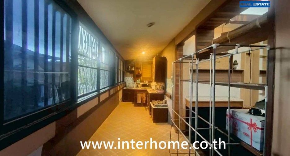 For sale 2 bedrooms townhouse in Nong Chok, Bangkok