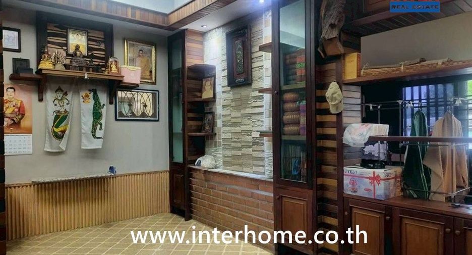 For sale 2 bedrooms townhouse in Nong Chok, Bangkok