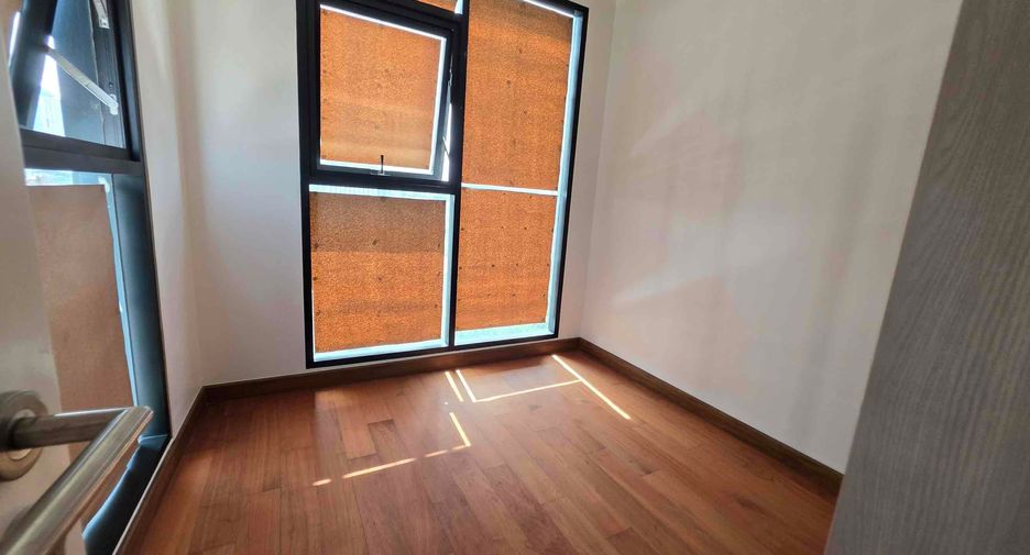 For sale 2 ベッドルーム condo in Bang Kho Laem, Bangkok
