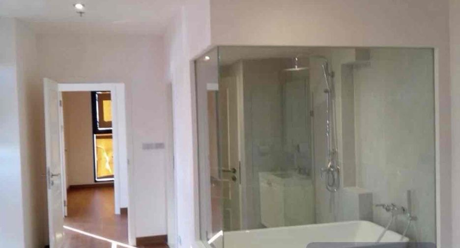 For sale 2 ベッドルーム condo in Bang Kho Laem, Bangkok