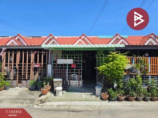出售 2 卧室 联排别墅 在 Phra Samut Chedi, Samut Prakan