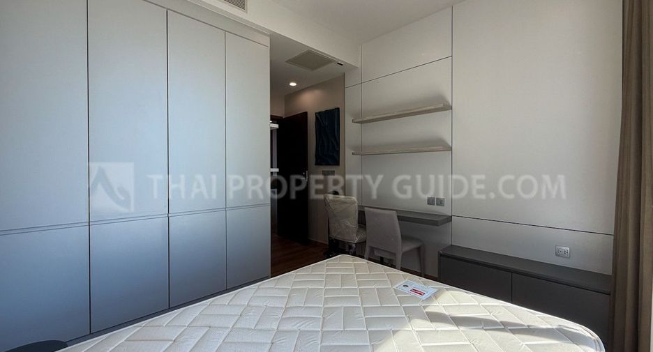 Condo en alquiler y en venta de 3 habitaciones en Watthana, Bangkok