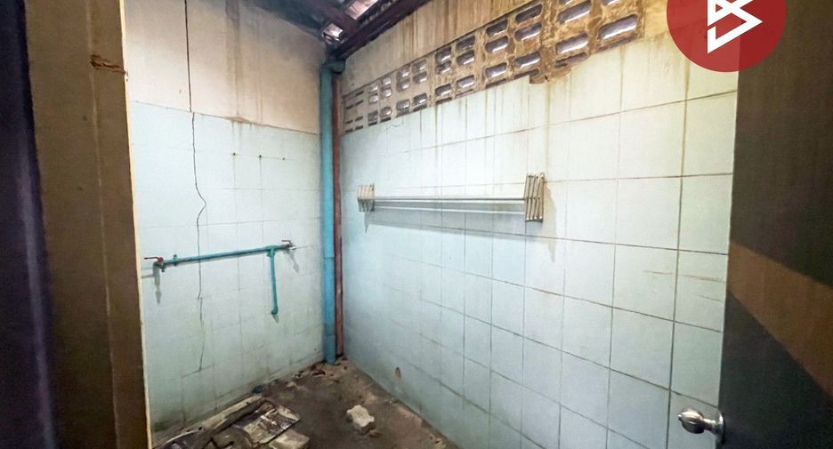 Casa adosada en venta de 2 habitaciones en Mueang Chon Buri, Chonburi