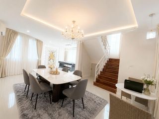 For rent 4 bedrooms villa in Bang Lamung, Chonburi