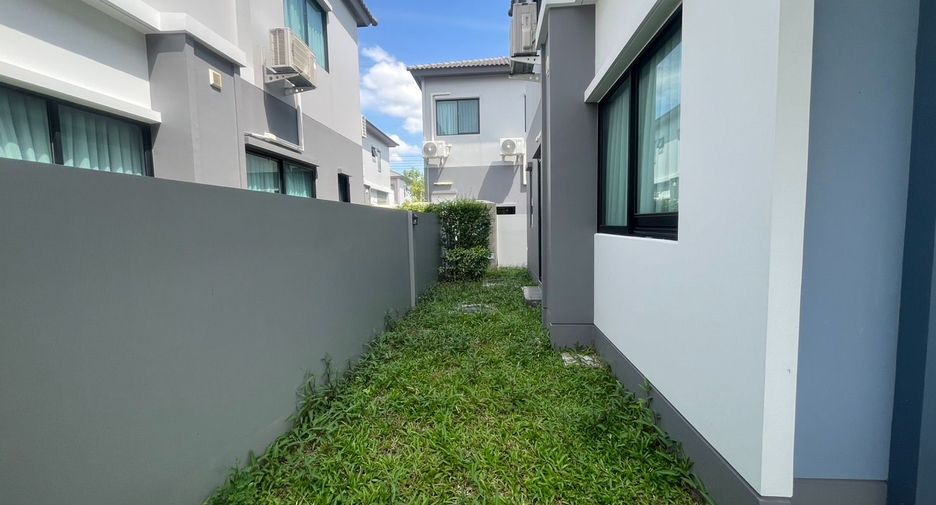 For sale 4 bedrooms house in Bang Kruai, Nonthaburi