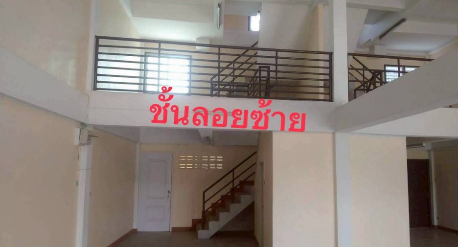 À vendre 2 chambres local commercial à Mueang Nakhon Ratchasima, Nakhon Ratchasima
