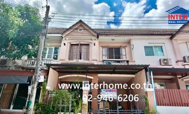 For sale 3 ベッドルーム townhouse in Khlong Sam Wa, Bangkok