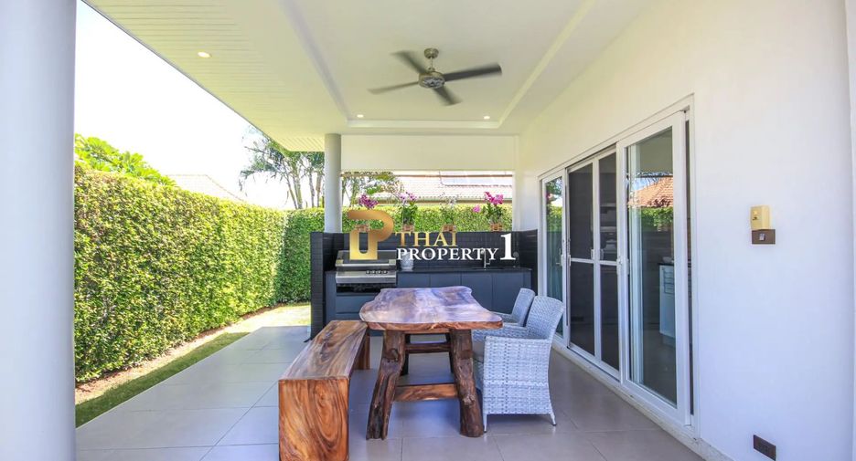 For sale 3 bedrooms villa in Hua Hin, Prachuap Khiri Khan