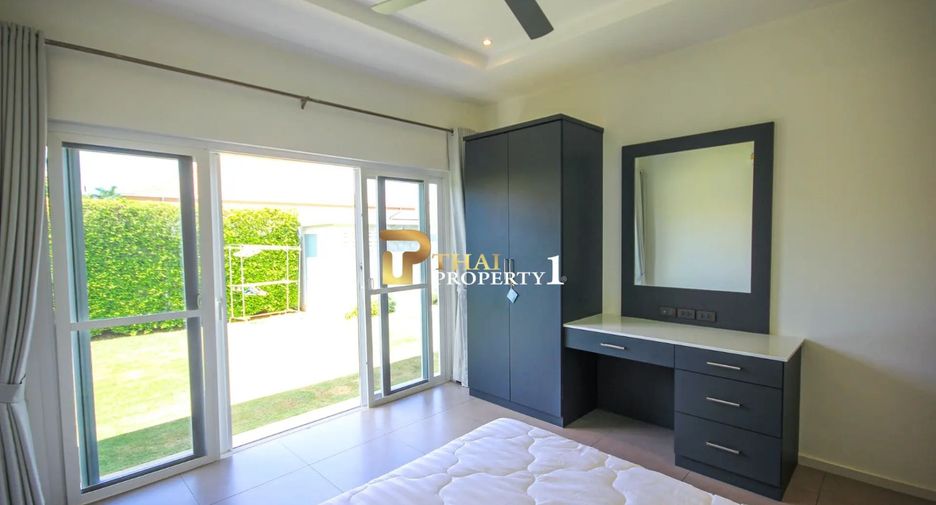 For sale 3 bedrooms villa in Hua Hin, Prachuap Khiri Khan