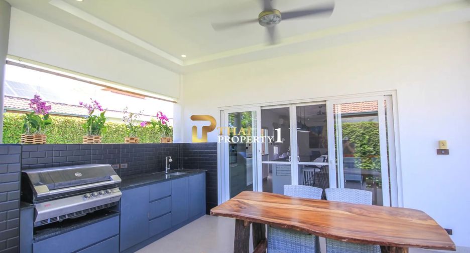 For sale 3 bedrooms villa in Hua Hin, Prachuap Khiri Khan